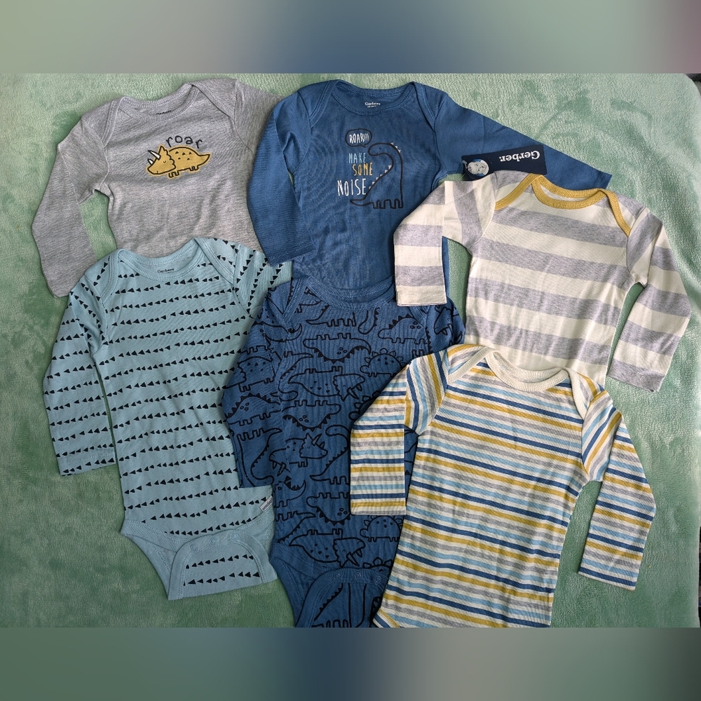 Gerber Blue and Gray Dinosaur Baby Bodysuit Bundle 6-9month NWT - Picture 2 of 5